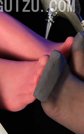 王朝贵足 No.491 露露曼曼白高凉高粉灰双色丝袜系列C_丽丝库