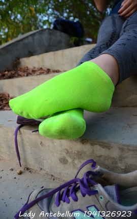 站前女神 恋足美腿棉袜女神级摄影套图 094