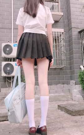 微博妹子 一尾阿梓微博图集13