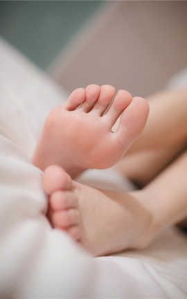 足控福利-微博上的那些美足小姐姐 069