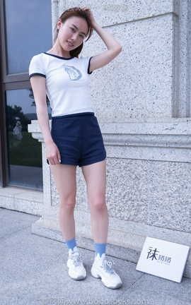 袜啵啵BoBoSocks NO.028 小米-运动鞋白棉袜裸足_丽丝库