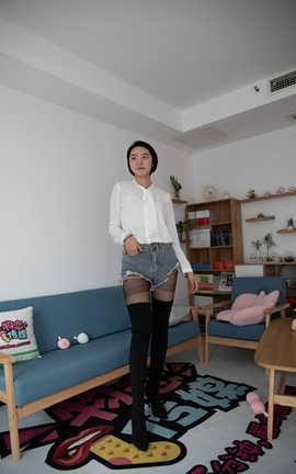 物恋传媒 NO.809 小飞-宿命一场_丽丝库