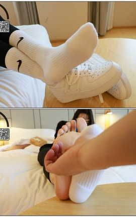 誉铭传媒 袜足摄影 2021年《07.02赞助定制作品》[1920X1080][15分28秒]_丽丝库