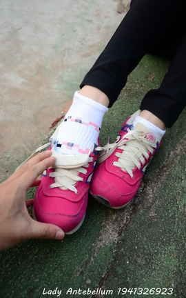 站前女神 恋足美腿棉袜女神级摄影套图 062