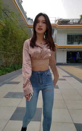 魔镜街拍-视频m210304s08[3840X2160][28秒]_丽丝库