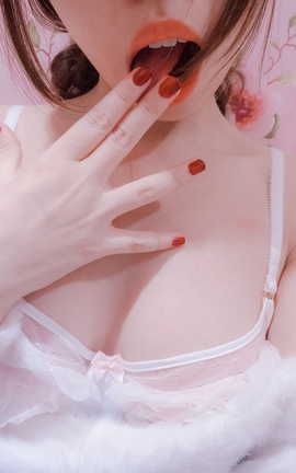 PR社镜颜欢-试衣间各种试穿_丽丝库