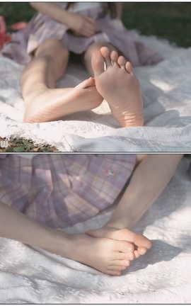 Limerence原创 NO.047 海蓝 白皙希腊脚 JK户外野餐 part2[3840X2160 1分27秒]_丽丝库