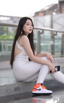 精选街拍作品 NO.0277 视觉冲击模拍作品 白色连体紧身裤女孩 part4_丽丝库