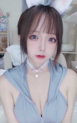 日奈娇 -兔兔卫衣_丽丝库