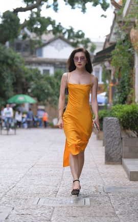 精选街拍作品 NO.0342 红石大理旅拍 第三篇 黄色包臀裙美女 part4_丽丝库