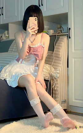 小姐姐 足控福利套图_丽丝库