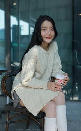 异思趣向IESS 2022.01.18 丝享家990：婉萍《白靴公主》_丽丝库