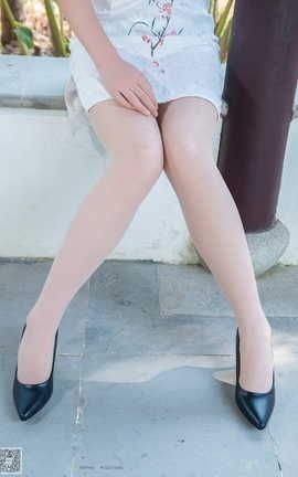 丝社SSA NO.043 高姐云云 白色旗袍肉丝古风摄影_丽丝库