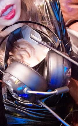 PR社镜颜欢-网吧危情_丽丝库