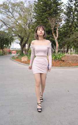 精选街拍作品 NO.0159 NNN 庭中的美女 part3_丽丝库