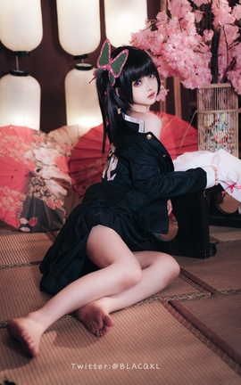 白莉爱吃巧克力-香奈乎_丽丝库