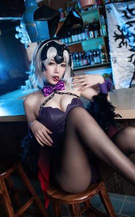 一米八的大梨子-黑贞德·兔女郎_丽丝库