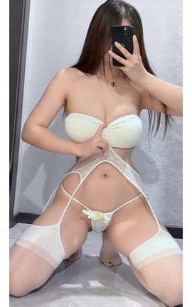 桃沢樱呀 – 微密圈 白色裹胸吊带袜_丽丝库
