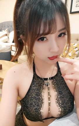 小女巫露娜-蕾丝亮钻黑色长筒_丽丝库