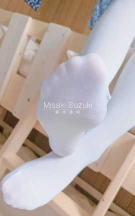 软软趴在床单上(铃木美咲)-在床上被哥哥挠脚心_丽丝库