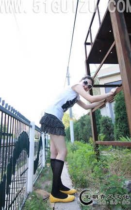 王朝贵足 No.398 露露中统黑色丝袜斑点短裙公主鞋A_丽丝库