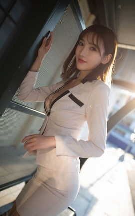 爱露出全站付费资源-丝袜美女  今天我来开车_丽丝库