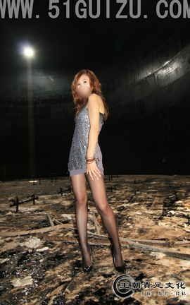 王朝贵足 No.095 晓蔓夜景黑丝舞台装另类风格系列