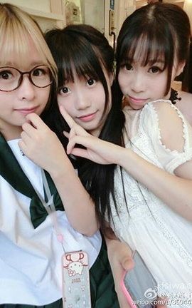 精心整理微博萝莉万张写真大合集-043_丽丝库