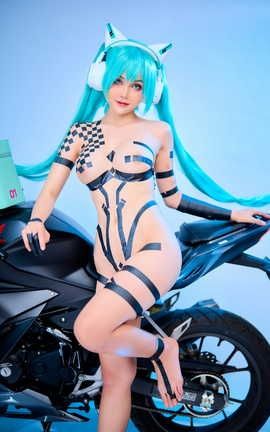 Joyce Miku_丽丝库