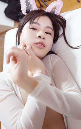 甜美学生佩佩 一线天大尺度私拍 part6_丽丝库