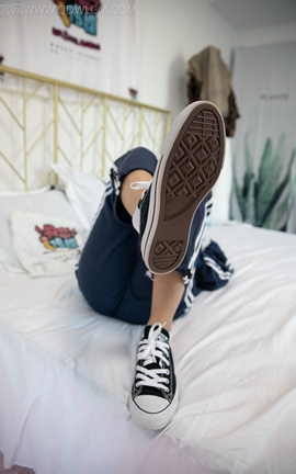 物恋传媒 NO.1057 雅梦-重回18岁_丽丝库