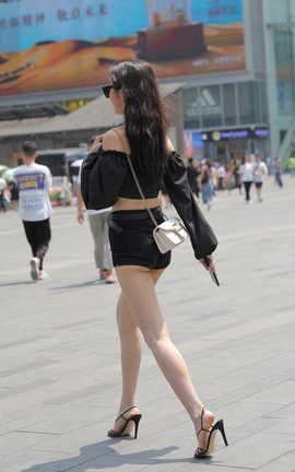 精选街拍作品 NO.0357 凯恩魔BUY大赛作品 黑色热裤美腿小姐姐 part3_丽丝库