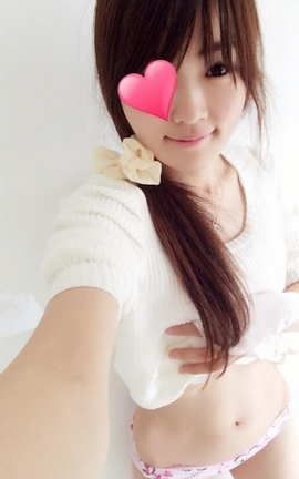 几年前推特上很火的一个日本妹子推特图的合集-7_丽丝库