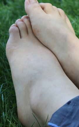 誉铭传媒(中学生棉袜套图)《二十三》