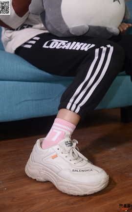 只糖棉袜 VOL.201 曾倩 人间有味是清欢_丽丝库