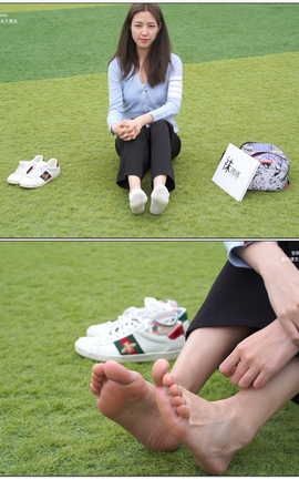 袜啵啵BoBoSocks NO.021 泡芙-板鞋白棉袜裸足[1920X1080][]_丽丝库