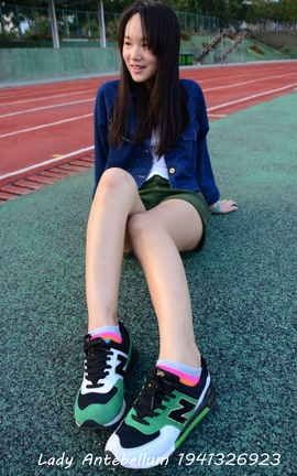 站前女神 恋足美腿棉袜女神级摄影套图 080