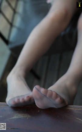 异思趣向IESS 丝享家  2020.01.02  No.650 紫薇《湖畔旁的紫薇》_丽丝库