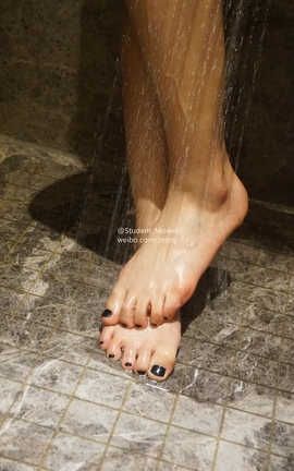 Student model少女足控图集-婷婷_丽丝库