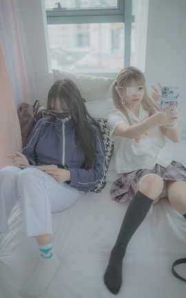 柚木极品写真-VOL.26 中二少女と優等生_丽丝库