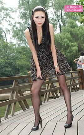 街拍VIP无圣光原创丝袜写真-温唇09