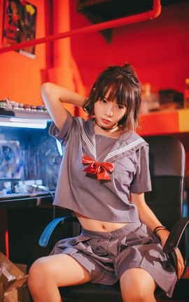 兔玩网二次元福利-被囚禁的少女