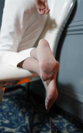 袜小喵写真Kittywawa KT210《又见裤里丝》_丽丝库