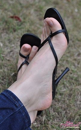 芬妮玉足Fannie No.634