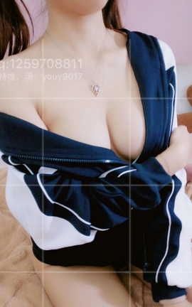 晓兔子(稚气少女)-校服_丽丝库