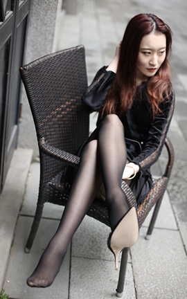 奈丝写真 NO.017 花米-阳光正好，春风吹动你的丝袜_丽丝库