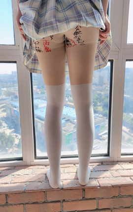 地瓜美足摄影-正_丽丝库