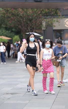 精选街拍作品 NO.1093 视觉冲击街拍作品 酷女孩_丽丝库