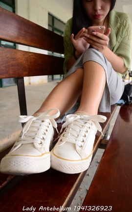 站前女神 恋足美腿棉袜女神级摄影套图 023