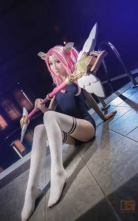 Alina Latypova Lux-swimsuit_丽丝库